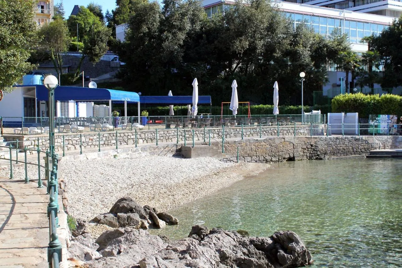 Apartments For Families With Children Opatija - Pobri, Opatija - 7890 Matulji